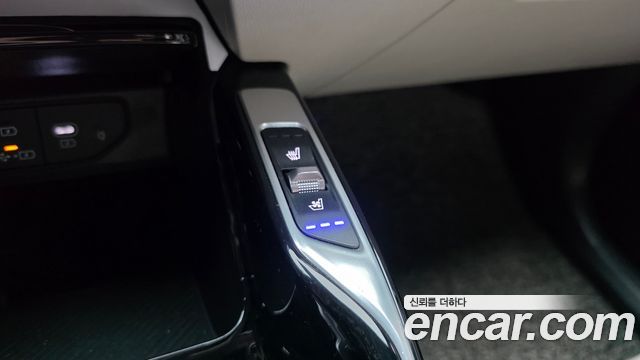 Kia Sorento (IV) HEV 1.6 2WD Gravity 2025 — фото 12