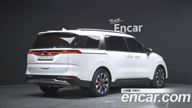 Kia Carnival (IV) Diesel 9-Seater Noblesse 2023 — фото 2