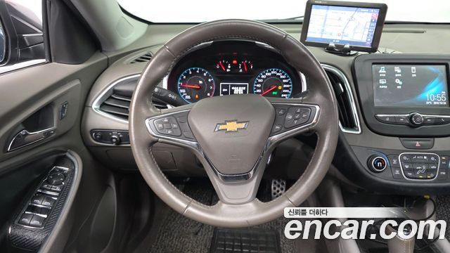 Chevrolet Malibu 1.5 Turbo LT 2017 — фото 13