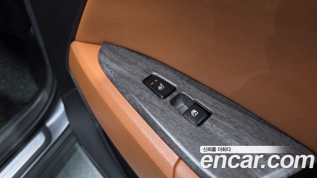Kia Sportage (V) Gasoline 1.6 Turbo 2WD Signature 2023 — фото 18