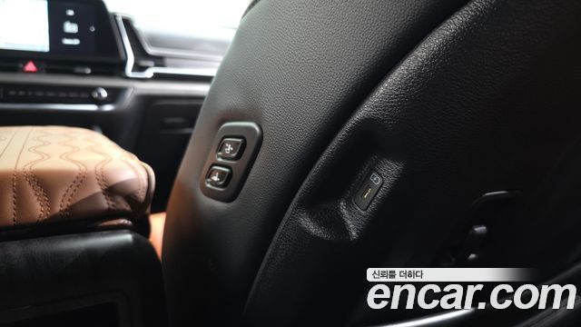 Kia Sportage (V) Gasoline 1.6 Turbo 2WD Signature 2023 — фото 33