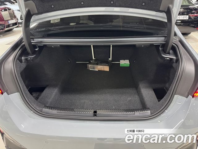 BMW 5 Series (G60) 523d xDrive M Sport 2026 — фото 17