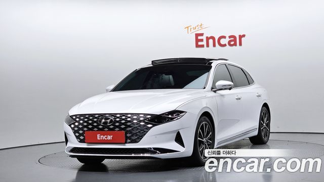 Hyundai Grandeur (IG) 2.5 Le Blanc
