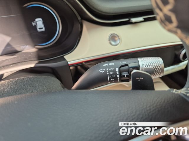 Genesis GV70 2.5T Gasoline AWD 2024 — фото 13