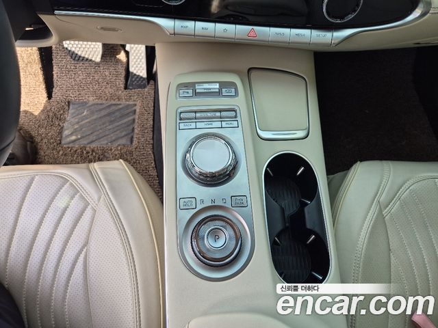 Genesis GV70 2.5T Gasoline AWD 2024 — фото 15