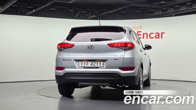 Hyundai Tucson Diesel 1.7 2WD Style 2016 — фото 4