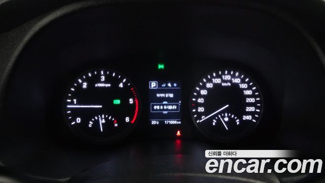 Hyundai Tucson Diesel 1.7 2WD Style 2016 — фото 8