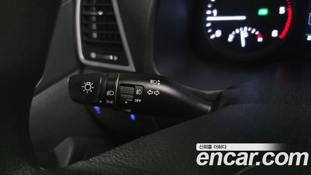 Hyundai Tucson Diesel 1.7 2WD Style 2016 — фото 16