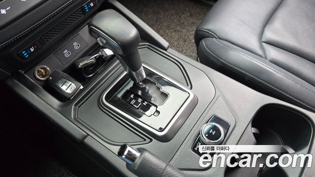 KG Mobility (SsangYong) Rexton Sports Khan Diesel 2.2 4WD Culman Prestige 2024 — фото 9