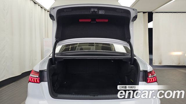 Audi A6 (C8) 45 TFSI Quattro Premium 2020 — фото 24