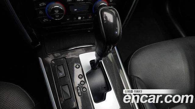 Renault Korea SM7 Nova LPLI 2.0 LPe Disabled 2017 — фото 9