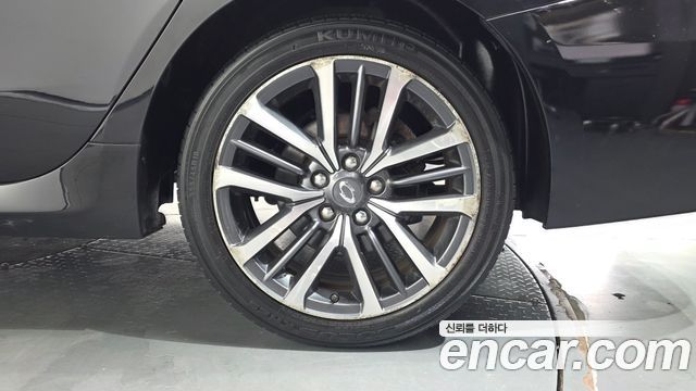 Renault Korea SM7 Nova LPLI 2.0 LPe Disabled 2017 — фото 21