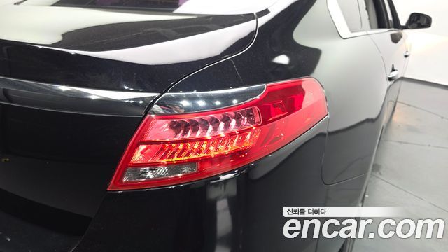 Renault Korea SM7 Nova LPLI 2.0 LPe Disabled 2017 — фото 23
