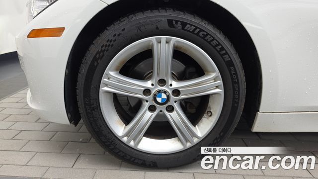 BMW 3 Series (F30) 320i 2014 — фото 5