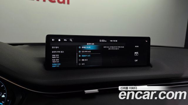 Genesis GV70 2.5T Gasoline 2WD 2021 — фото 16