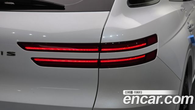 Genesis GV70 2.5T Gasoline 2WD 2021 — фото 23