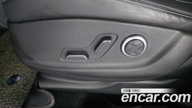 Genesis GV70 2.5T Gasoline 2WD 2021 — фото 31