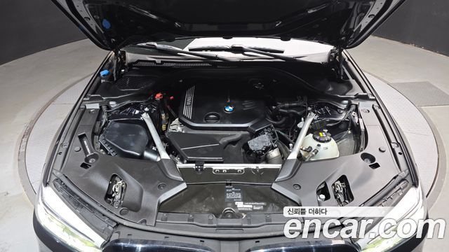 BMW 5 Series (G30) 520d M Sport Package Plus 2020 — фото 6