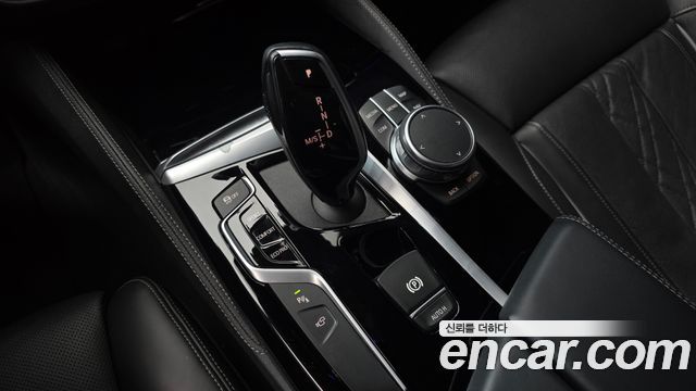BMW 5 Series (G30) 520d M Sport Package Plus 2020 — фото 9