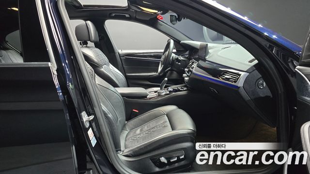 BMW 5 Series (G30) 520d M Sport Package Plus 2020 — фото 26