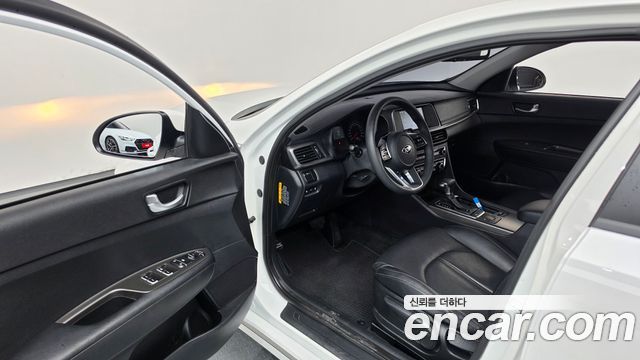Kia K5 (II) 2.0 Luxury 2019 — фото 10