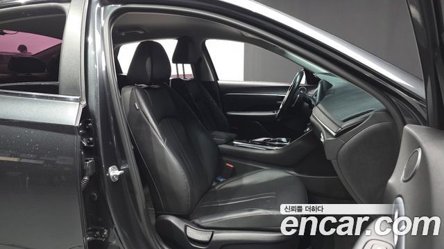 Hyundai Sonata (DN8) 2.0 Premium 2020 — фото 12