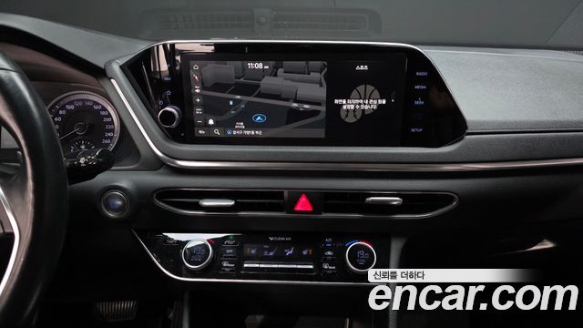 Hyundai Sonata (DN8) 2.0 Premium 2020 — фото 14