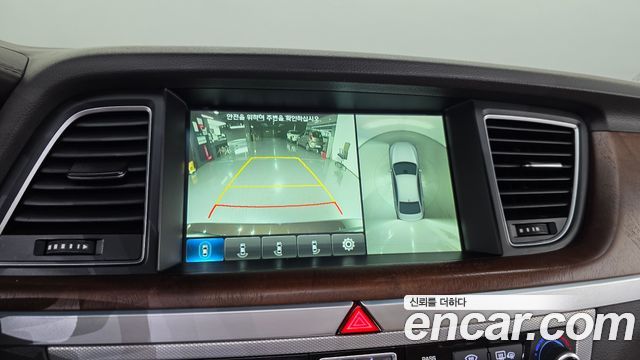 Genesis G80 3.3 GDI AWD Premium Luxury 2018 — фото 18