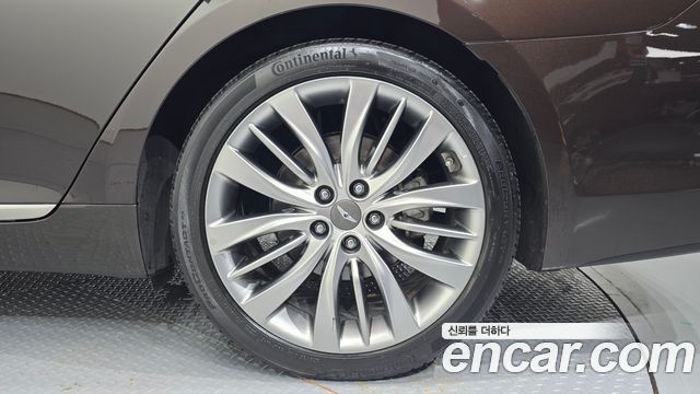 Genesis G80 3.3 GDI AWD Premium Luxury 2018 — фото 27
