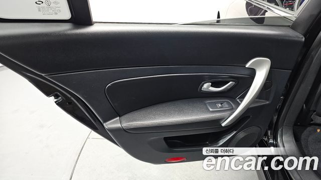 Renault Korea SM5 Nova Classic 2018 — фото 25