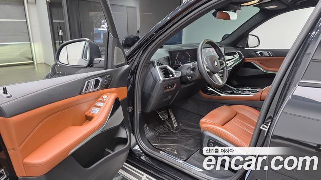 BMW X7 (G07) xDrive 40i M Sport 7STR 2024 — фото 10