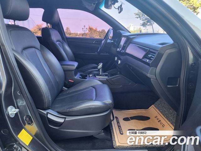 KG Mobility (SsangYong) Rexton Sports Khan Diesel 2.2 4WD Prestige Special (5-Link) 2020 — фото 20