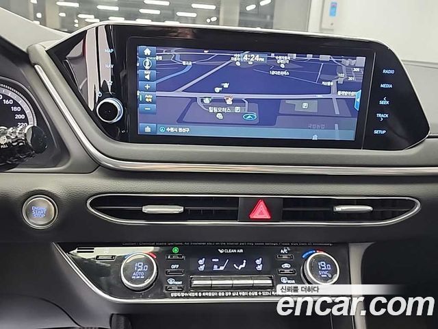 Hyundai Sonata (DN8) 2.0 Premium 2020 — фото 10