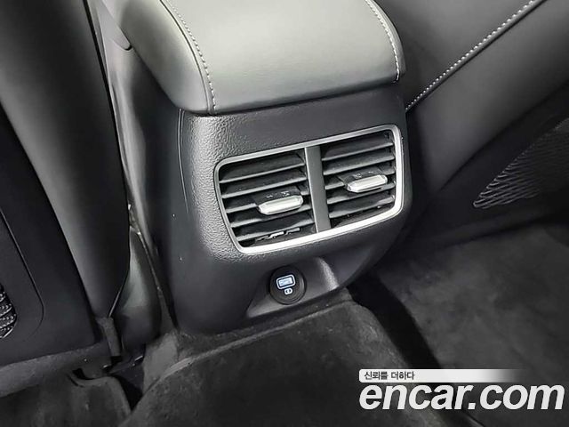 Hyundai Sonata (DN8) 2.0 Premium 2020 — фото 17