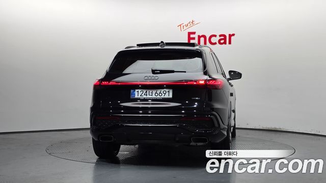 Audi Q5 (80A) 45 TFSI Quattro S line 2025 — фото 4