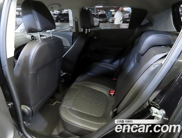 Chevrolet Aveo Hatchback 1.4 Turbo LT 2018 — фото 7