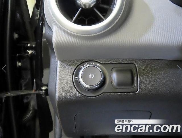 Chevrolet Aveo Hatchback 1.4 Turbo LT 2018 — фото 19