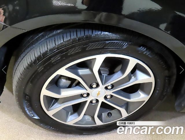 Chevrolet Aveo Hatchback 1.4 Turbo LT 2018 — фото 23