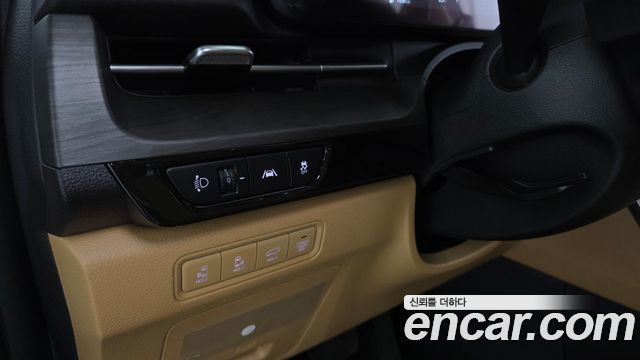 Kia Carnival (IV) Gasoline 7-Seater Signature 2023 — фото 20