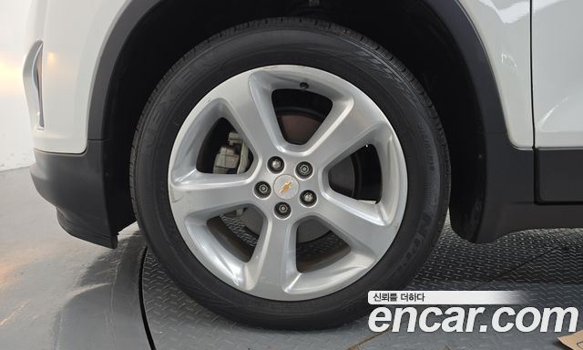 Chevrolet Trax 1.4 LT Leather Package 2015 — фото 5