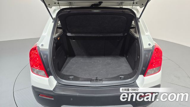 Chevrolet Trax 1.4 LT Leather Package 2015 — фото 16