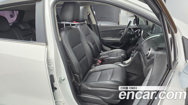Chevrolet Trax 1.4 LT Leather Package 2015 — фото 26
