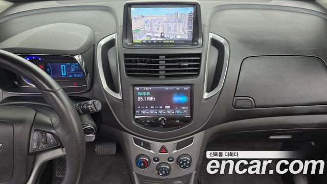 Chevrolet Trax 1.4 LT Leather Package 2015 — фото 32