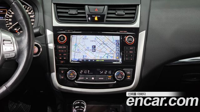 Nissan Altima 2.5 Tech L33 2018 — фото 13