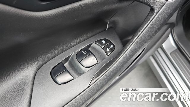 Nissan Altima 2.5 Tech L33 2018 — фото 28