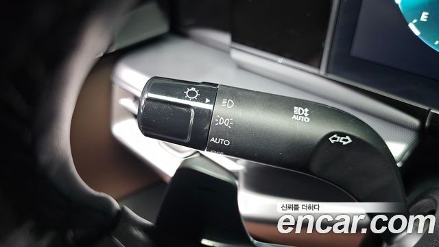 Hyundai Grandeur Hybrid (GN7) Premium 2023 — фото 20