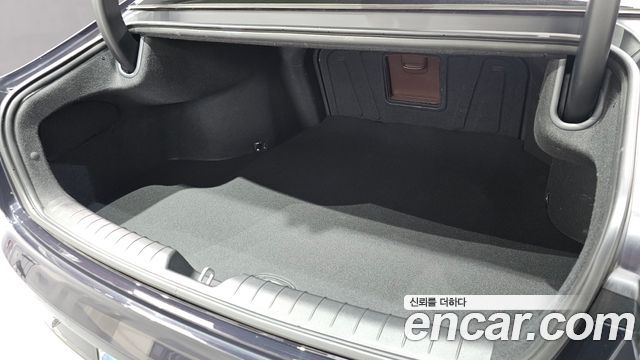 Hyundai Grandeur Hybrid (GN7) Premium 2023 — фото 33