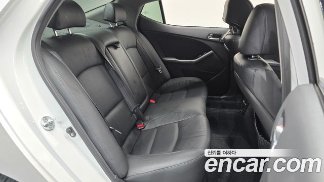 Kia K5 Turbo-GDI Noblesse 2015 — фото 11