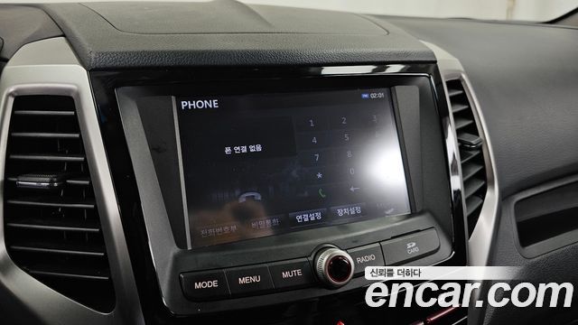 KG Mobility (SsangYong) Tivoli LX 2WD HI-DLX 2015 — фото 19