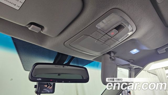 KG Mobility (SsangYong) Tivoli LX 2WD HI-DLX 2015 — фото 20